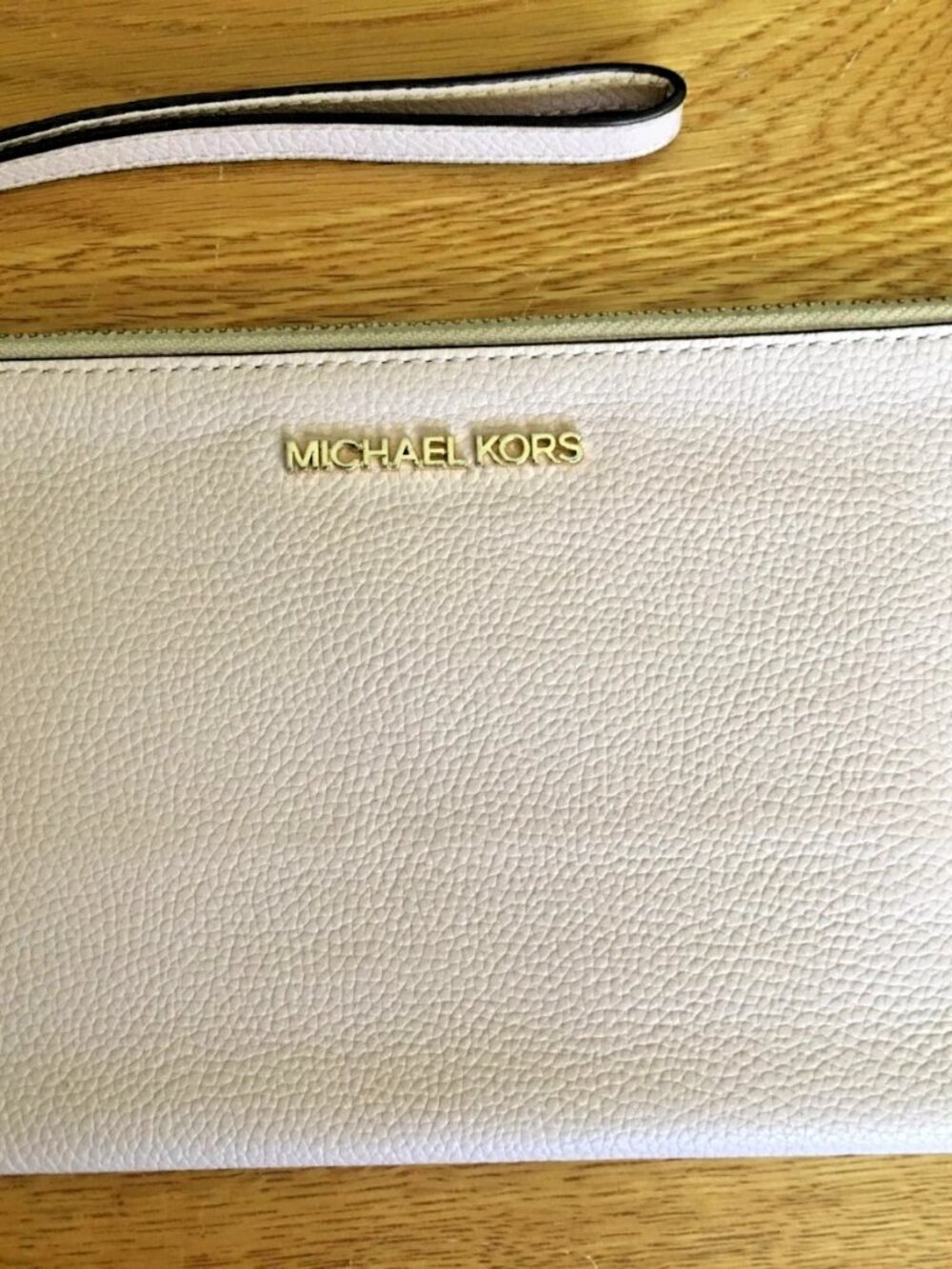 MICHAEL KORS WRISTLET Jet Set Leather Large Zip Clutch Pale Pink